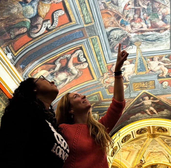 Tour frescos ocultos y la iglesia más antigua de Valencia – IT